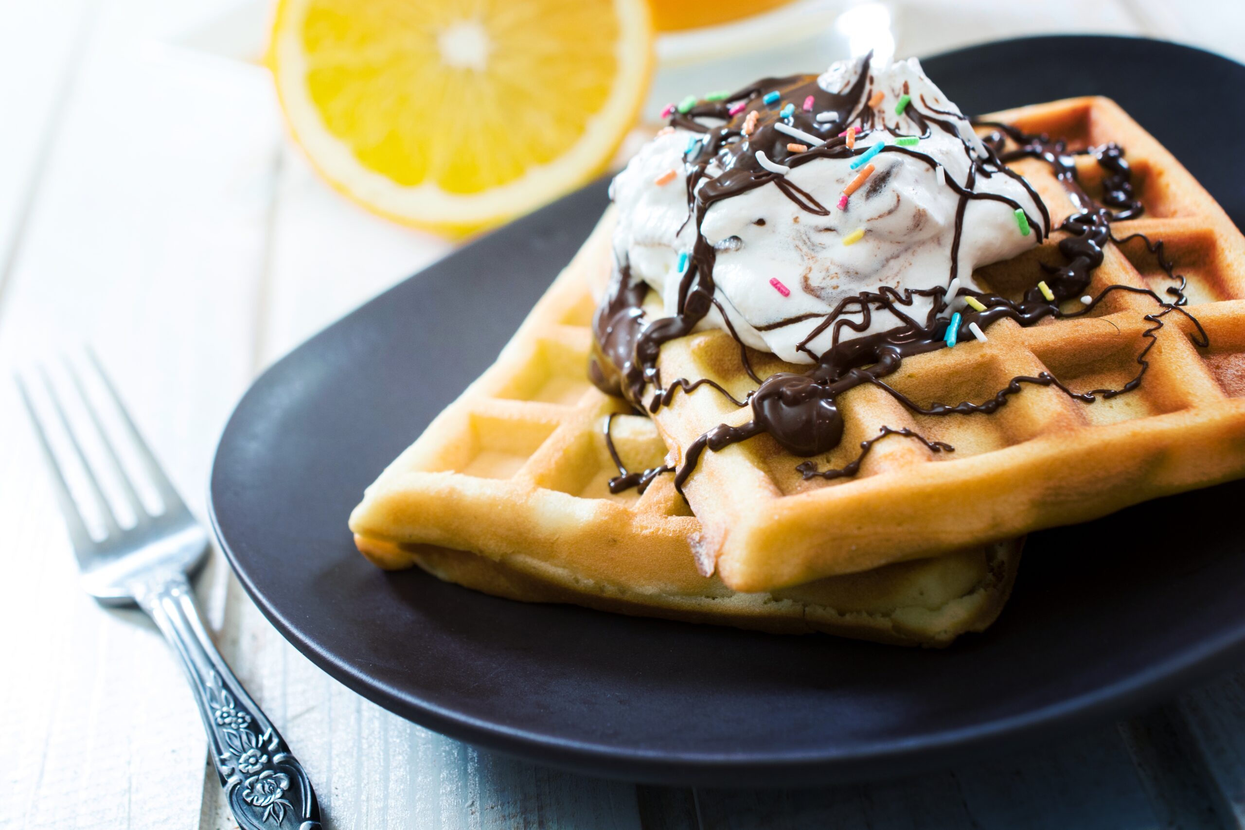 How did a burnt waffle maker inspire our referral programme? Lease Loop